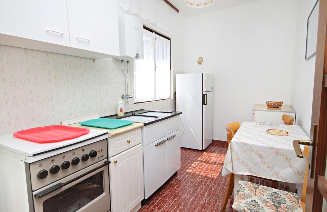 Apartment Krk 5318A クルク エクステリア 写真